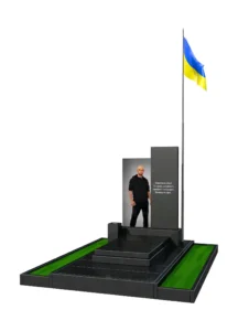 028 Мінималистичний пам'ятник військовому з фотографіями у склі